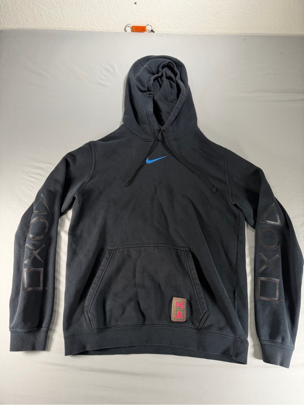 Nike x PlayStation PG Paul George Hoodie Black Mens Size Medium BV7798-010 PS4